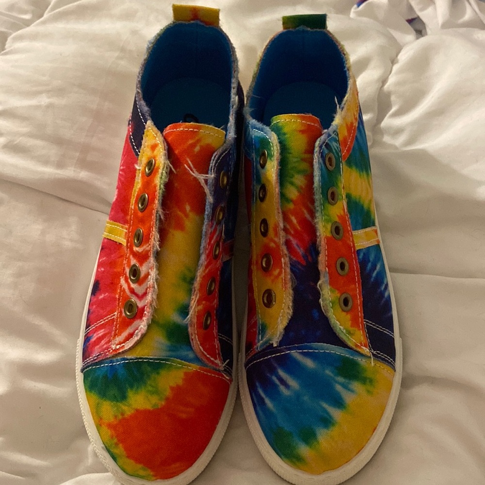 Tie Dye Sneakers